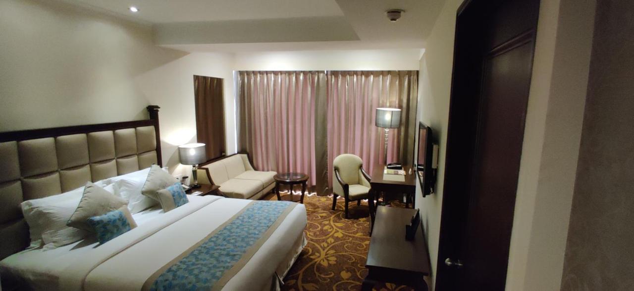Country Inn & Suites By Radisson, Bathinda Dış mekan fotoğraf