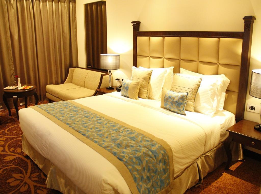 Country Inn & Suites By Radisson, Bathinda Dış mekan fotoğraf