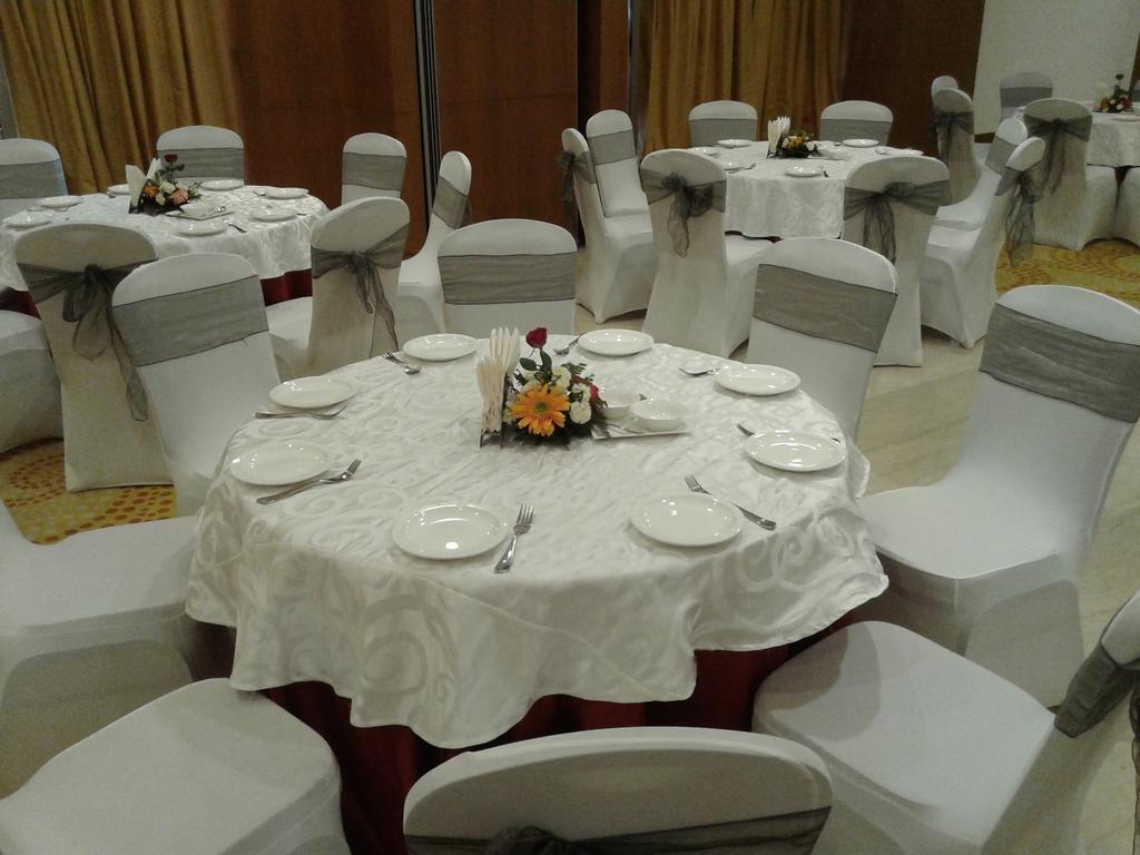 Country Inn & Suites By Radisson, Bathinda Dış mekan fotoğraf