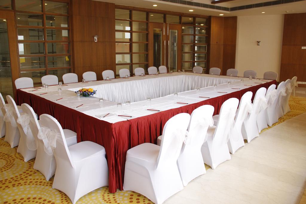Country Inn & Suites By Radisson, Bathinda Dış mekan fotoğraf